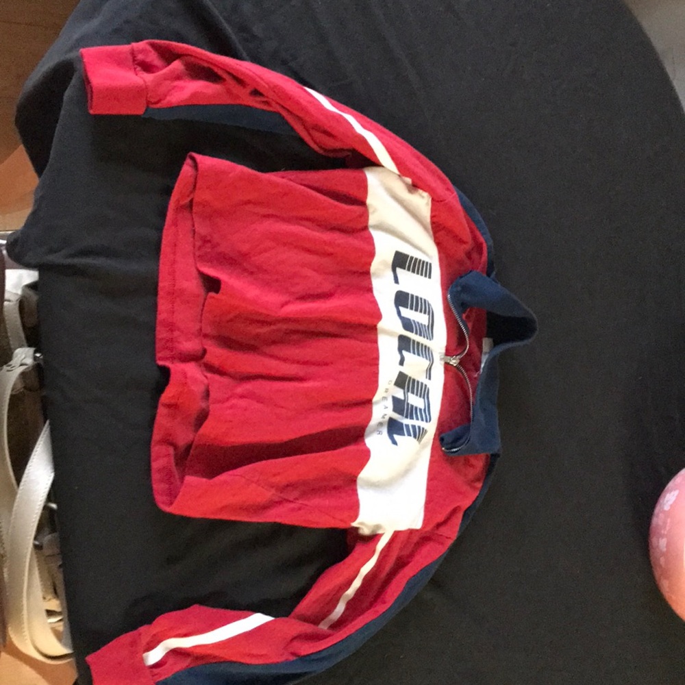 Urban nation crop top